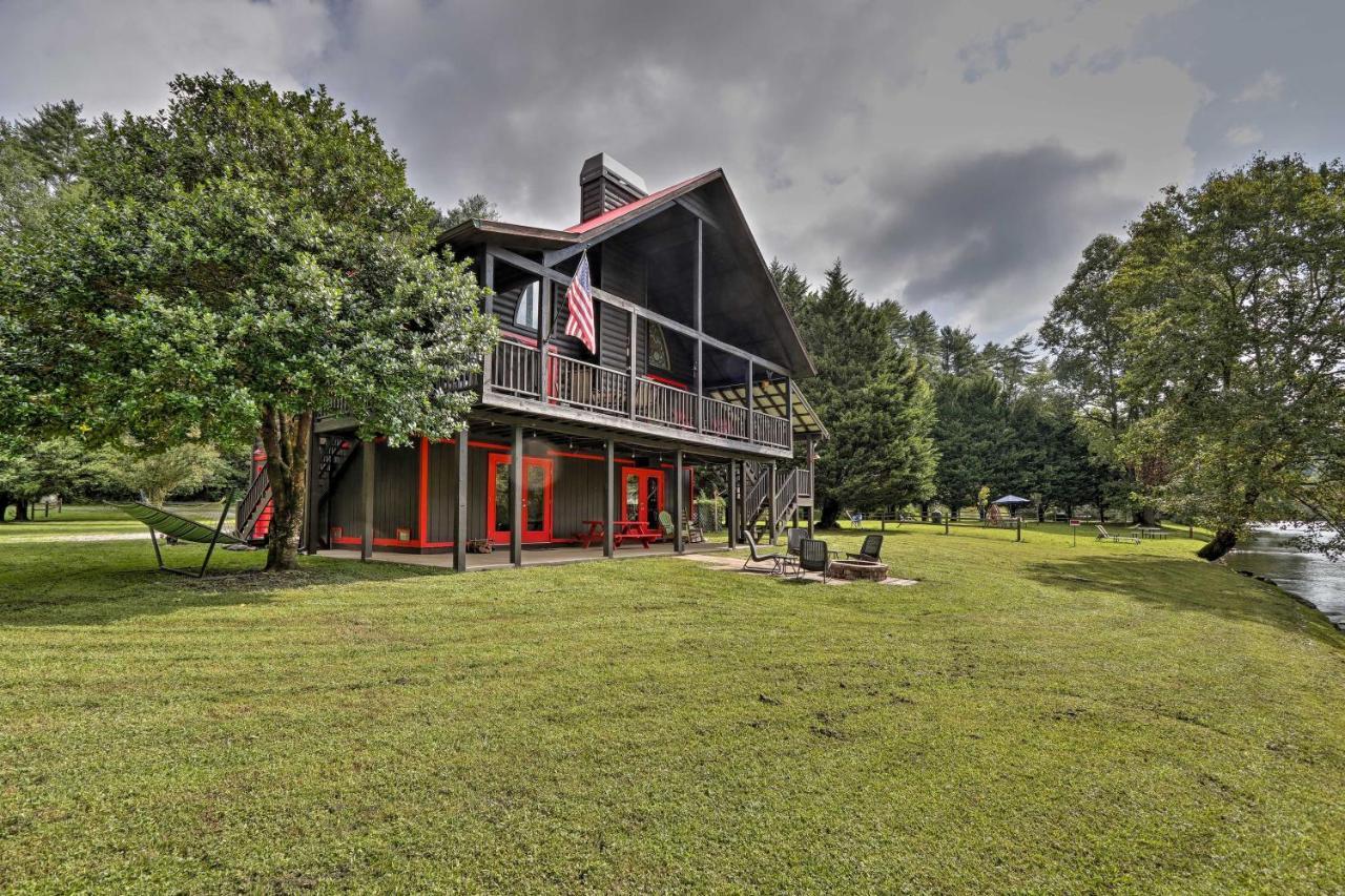 Rivers Edge - Ultimate Riverfront Getaway Hayesville المظهر الخارجي الصورة