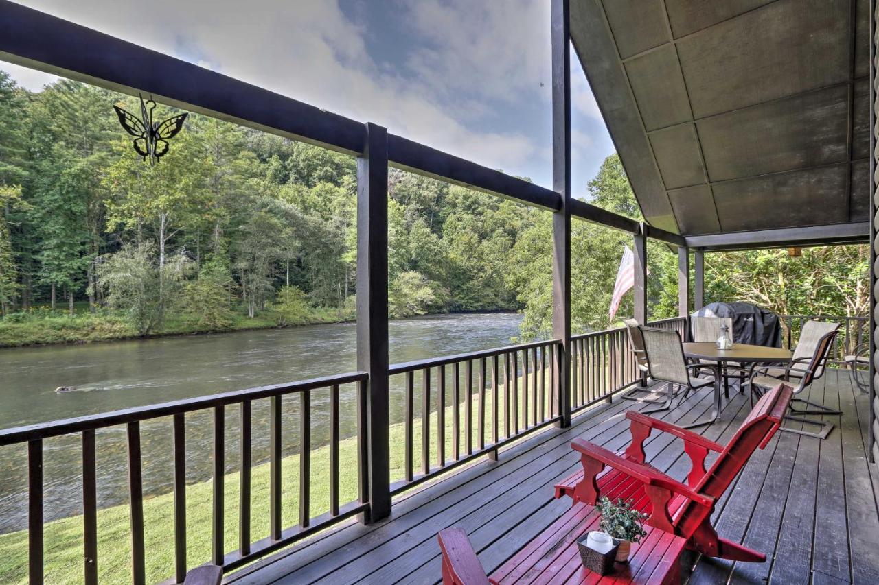 Rivers Edge - Ultimate Riverfront Getaway Hayesville المظهر الخارجي الصورة